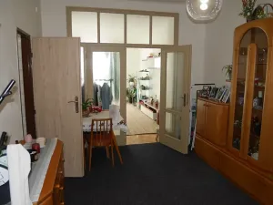 Pronájem bytu 3+1, Praha - Libeň, V mezihoří, 81 m2