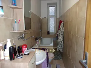 Pronájem bytu 1+1, Teplice, Benešovo náměstí, 66 m2