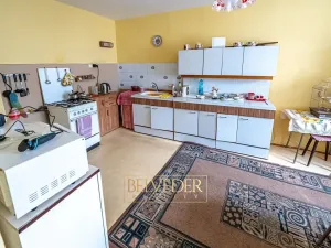 Prodej činžovního domu, Dubí, Nerudova, 254 m2