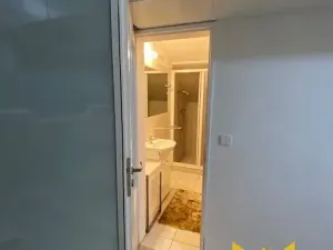 Pronájem bytu 1+kk, Praha - Uhříněves, náměstí Bratří Jandusů, 35 m2