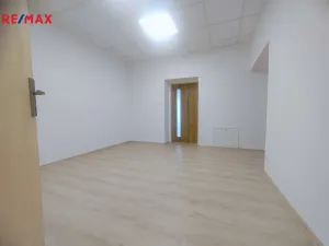 Pronájem kanceláře, Ostrava - Mariánské Hory, U Vodojemu, 88 m2