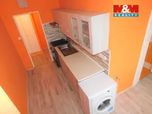 Pronájem bytu 1+1, Cheb, U Stadionu, 41 m2