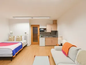 Pronájem bytu 1+kk, Praha - Michle, Hanusova, 32 m2