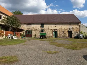 Prodej zemědělské usedlosti, Bžany, 240 m2