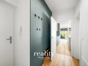 Prodej bytu 3+kk, Znojmo, Jarošova, 76 m2