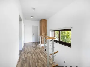 Prodej rodinného domu, Praha - Kolovraty, Lolkova, 159 m2