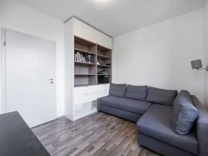 Prodej rodinného domu, Praha - Kolovraty, Lolkova, 159 m2