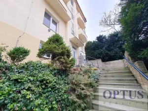 Pronájem bytu 1+kk, Praha - Podolí, Levá, 25 m2