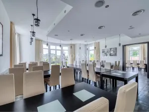 Prodej činžovního domu, Rosovice, 900 m2