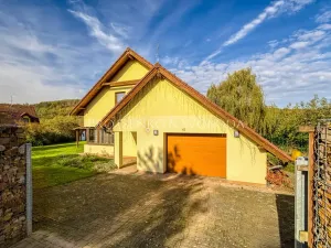 Prodej rodinného domu, Mořina, 239 m2