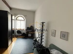 Pronájem bytu 3+kk, Žebrák, Náměstí, 88 m2