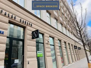 Pronájem kanceláře, Praha, Křižíkova, 1080 m2