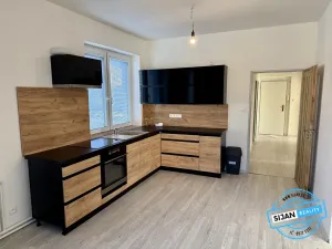 Pronájem bytu 4+kk, Opava, Kolofíkovo nábřeží, 105 m2