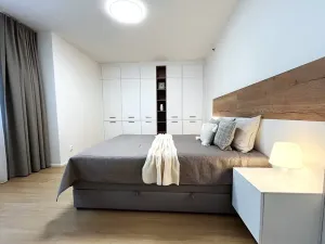 Pronájem bytu 2+kk, Praha - Vysočany, Hindlova, 53 m2