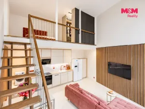 Prodej bytu 4+kk, Klatovy - Klatovy III, Husovo náměstí, 78 m2
