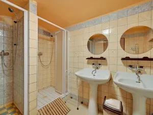 Prodej chalupy, Ostružná, 300 m2