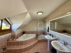 Prodej rodinného domu, Pržno, 384 m2