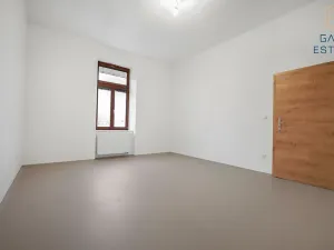 Pronájem bytu 3+kk, Holešov, nám. Dr. E. Beneše, 121 m2