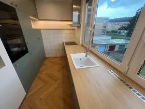 Pronájem bytu 2+kk, Praha - Radotín, V Parníku, 63 m2