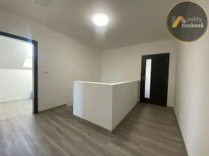 Pronájem rodinného domu, Postřižín, Prostřední, 175 m2