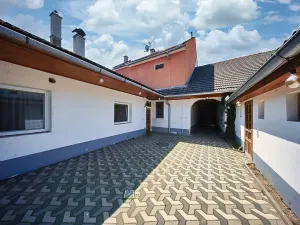 Prodej rodinného domu, Olomouc - Chomoutov, 374 m2