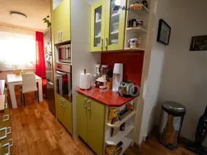 Prodej bytu 3+1, Praha - Černý Most, Kpt. Stránského, 85 m2