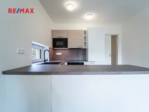 Pronájem rodinného domu, Veltruby, 97 m2