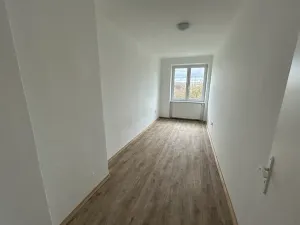 Pronájem bytu 3+1, Mlečice, 72 m2