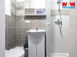 Pronájem bytu 1+kk, Hradec Králové, Labská kotlina, 25 m2