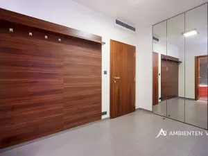 Pronájem bytu 2+kk, Brno, Kopečná, 55 m2