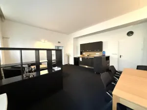 Pronájem kanceláře, Brno - Židenice, Kosmákova, 38 m2