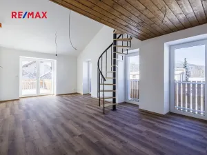 Prodej bytu 3+kk, Svoboda nad Úpou, Nádražní, 65 m2