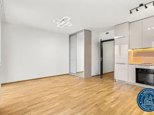 Pronájem bytu 1+kk, Praha - Vysočany, Fafkových, 33 m2