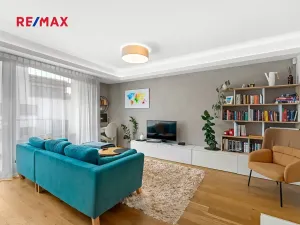 Prodej bytu 3+kk, Praha - Hrdlořezy, Učňovská, 71 m2