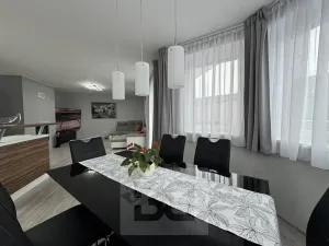 Pronájem rodinného domu, Uhřice, 123 m2