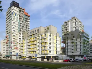 Pronájem - jiné, Praha - Malešice, Počernická, 12 m2