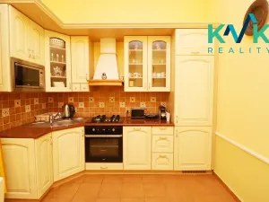 Pronájem bytu 2+1, Karlovy Vary, Kolmá, 55 m2