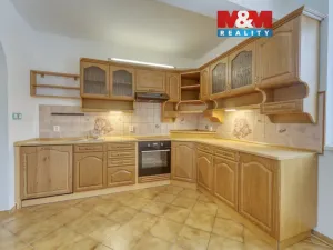 Prodej bytu 3+1, Město Touškov, Partyzánská, 81 m2