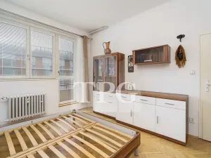 Pronájem bytu 2+1, Praha - Smíchov, Stroupežnického, 48 m2