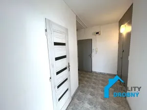 Pronájem bytu 2+1, Děčín, Severní, 50 m2