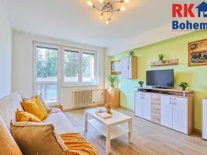 Prodej bytu 3+1, Pečky, V Horkách, 63 m2