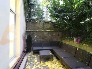 Prodej kanceláře, Praha - Smíchov, Ostrovského, 120 m2