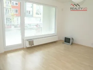 Prodej bytu 1+kk, Praha - Zličín, Sazovická, 37 m2