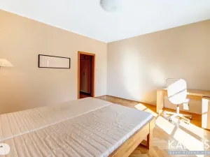 Pronájem bytu 3+kk, Hradec Králové, Smetanovo nábřeží, 70 m2