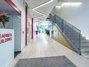 Pronájem kanceláře, Praha - Smíchov, Štefánikova, 160 m2