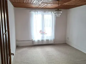 Pronájem bytu 2+1, Rožnov pod Radhoštěm, Pod Chlacholovem, 85 m2