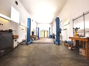 Prodej výrobních prostor, Písek, 161 m2