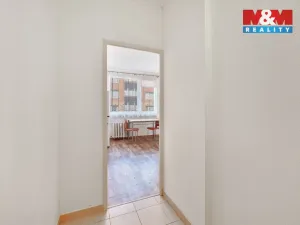 Pronájem bytu 1+1, Ústí nad Labem - Střekov, Žukovova, 35 m2