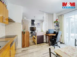 Prodej bytu 1+kk, Praha - Pitkovice, Májovková, 36 m2