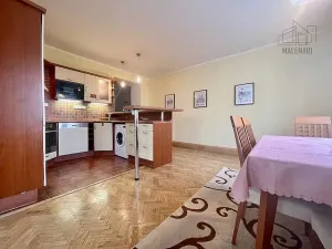 Pronájem bytu 2+kk, Praha - Žižkov, Radhošťská, 81 m2